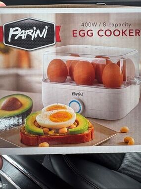 Parini White Egg Cooker - Clear Lid with White Base